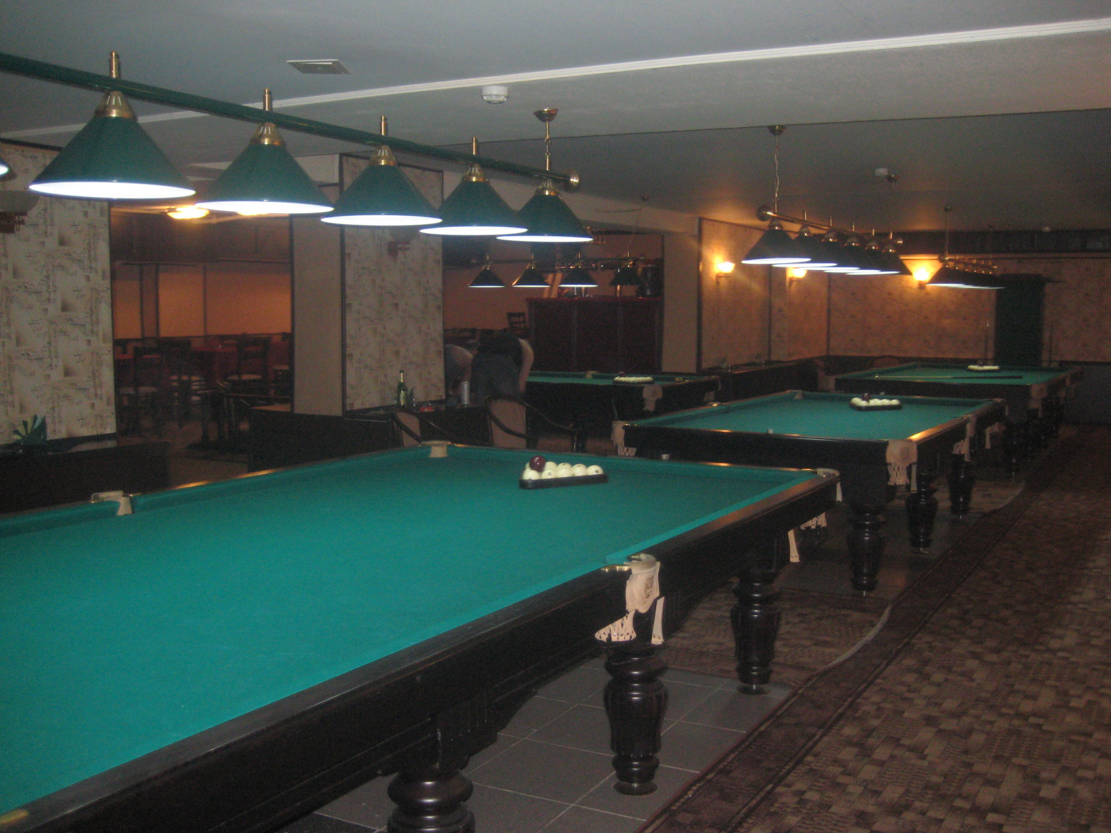 billiard room