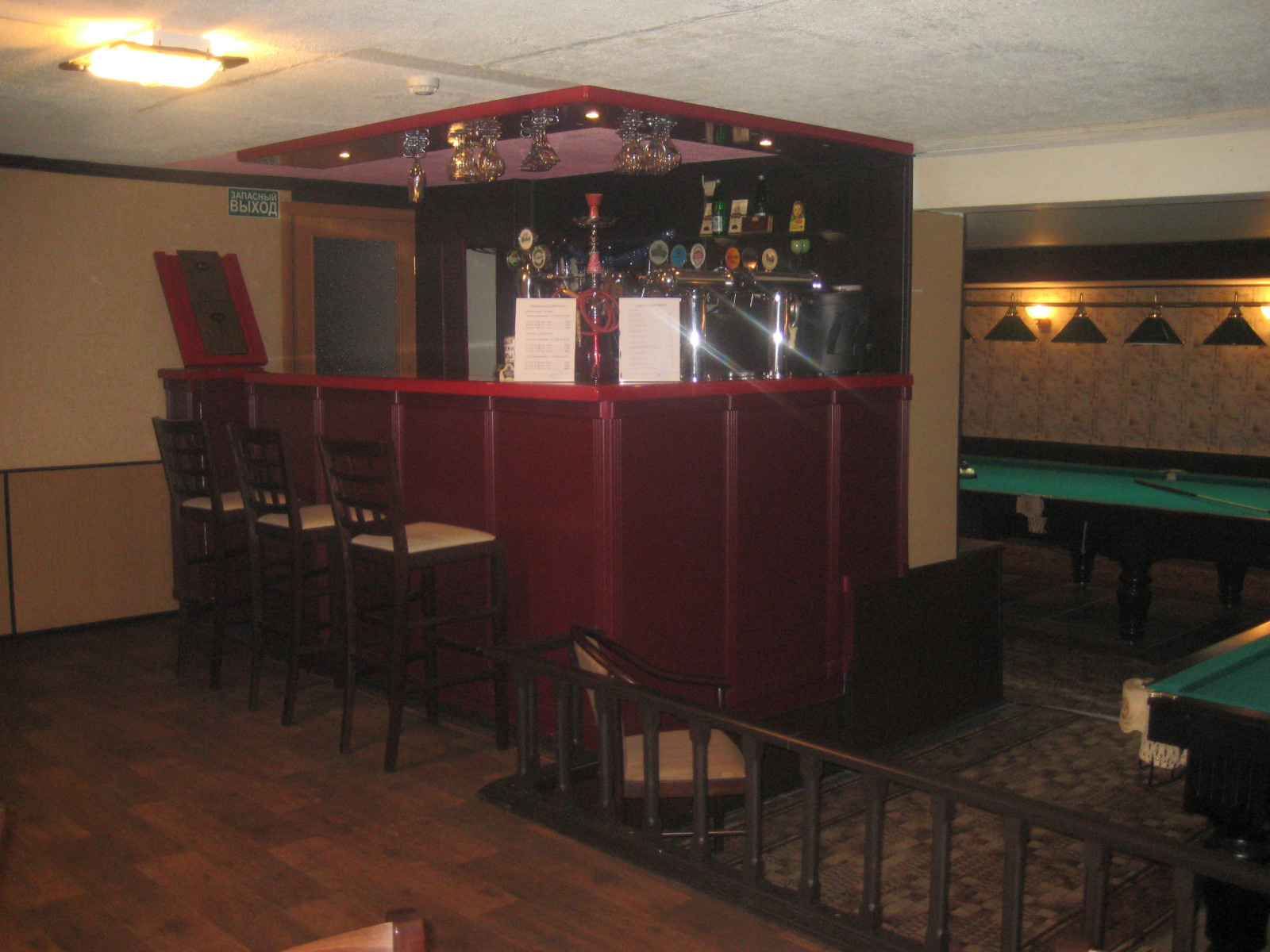 billiard room