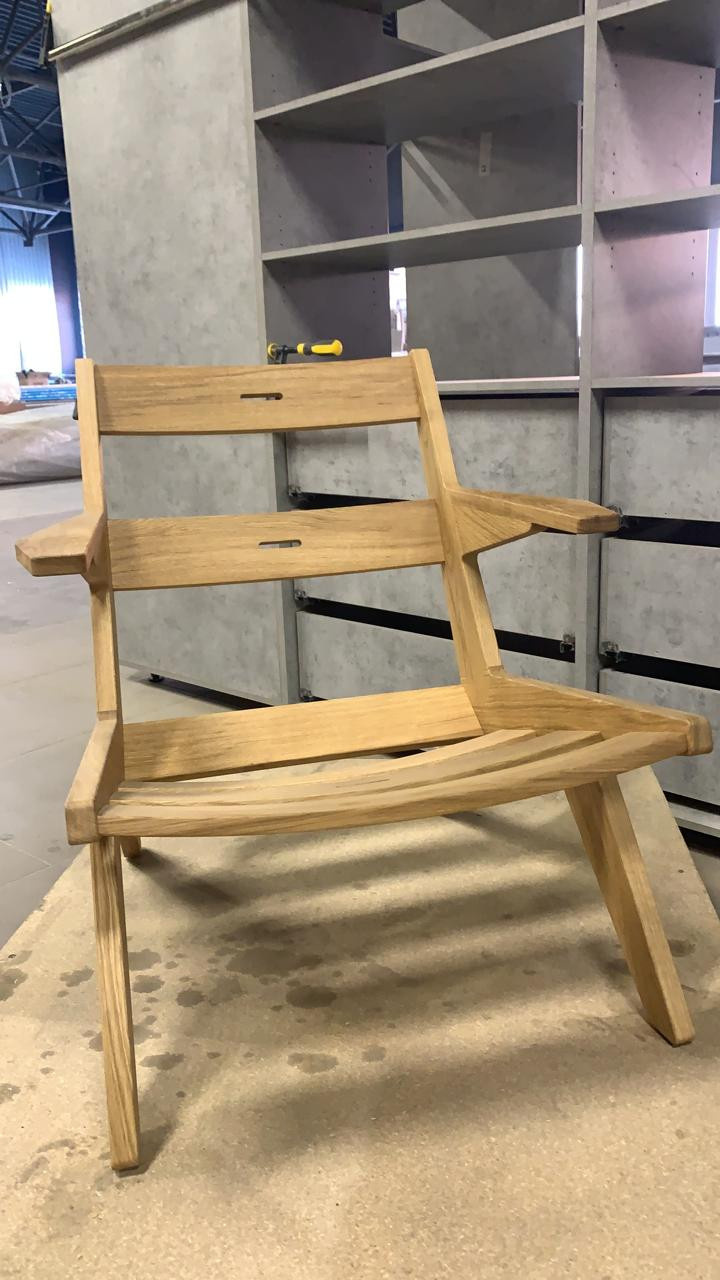 Образец кресла для сетевой кофейни