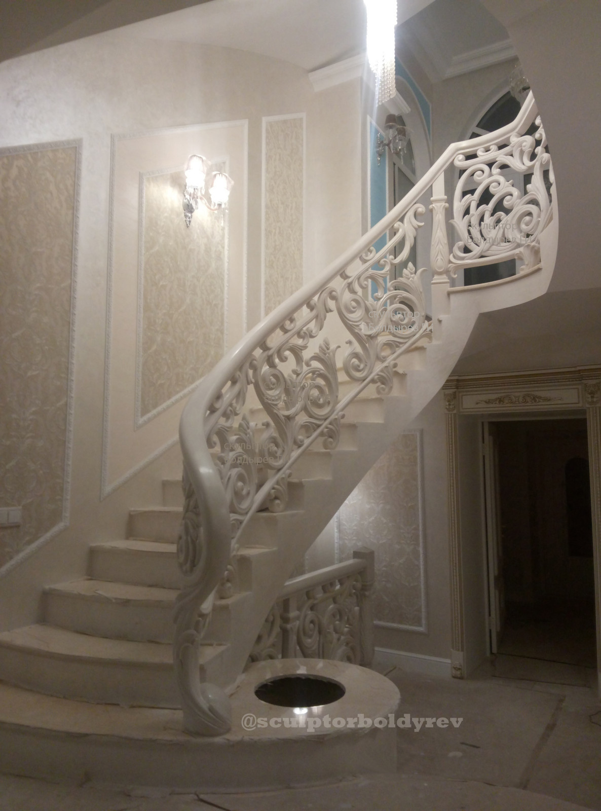 Небольшая камерная лестница