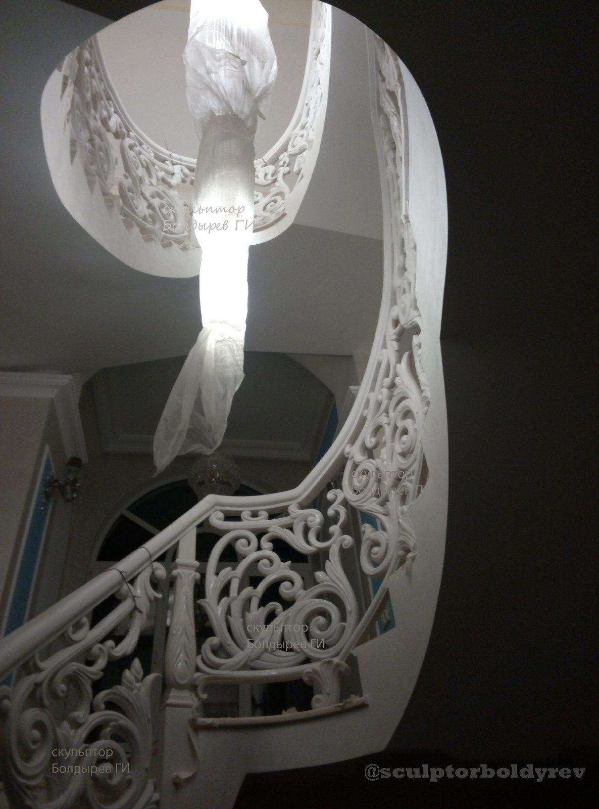 Небольшая камерная лестница