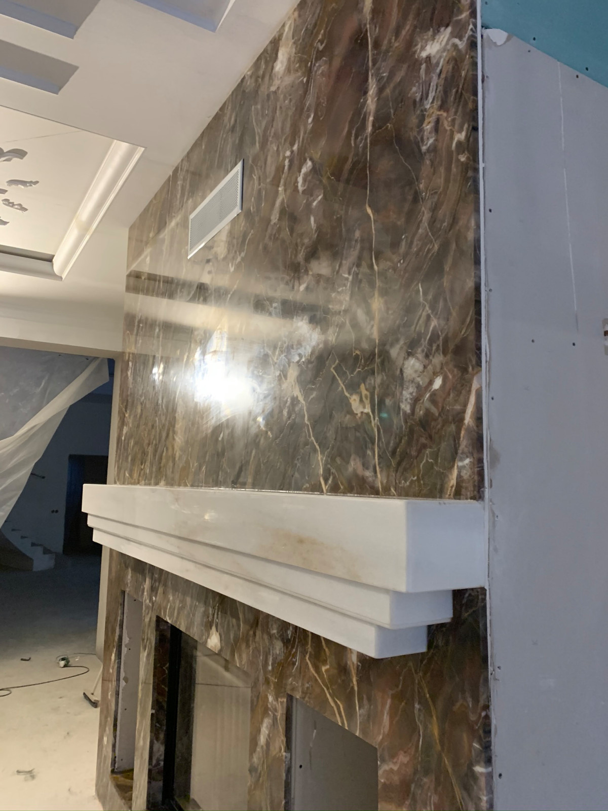 Облицовка камина