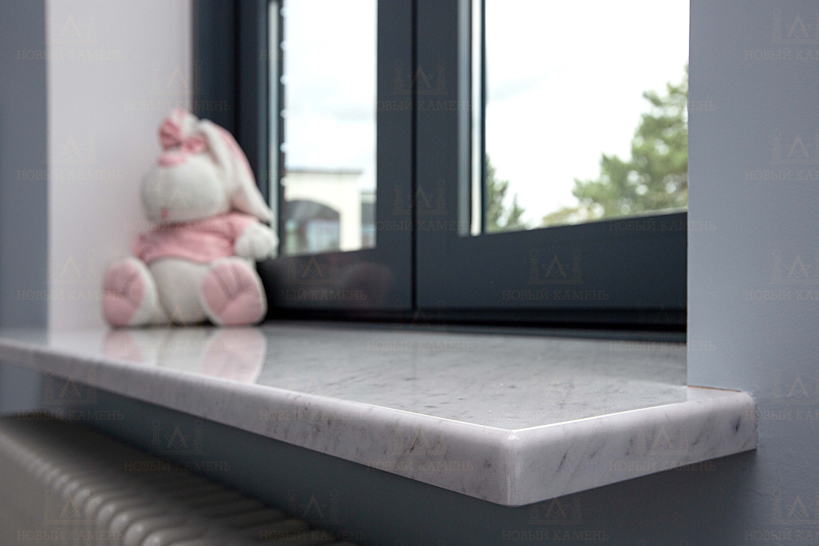 Подоконник из мрамора