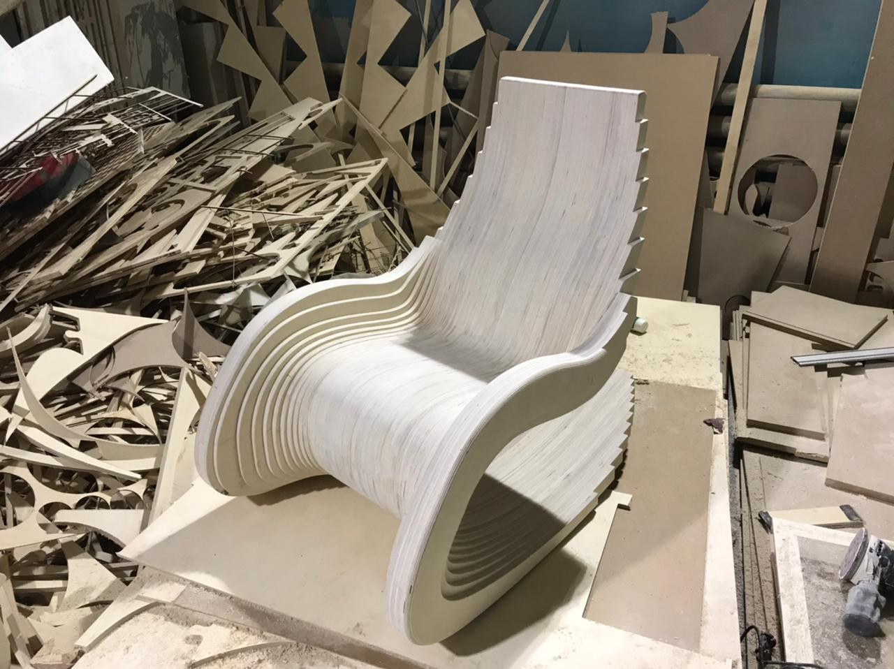 Обложка проекта: Дизайнерское Кресло качалка