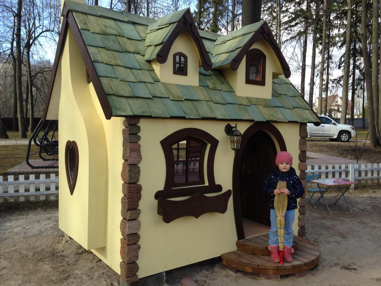 киндер домик