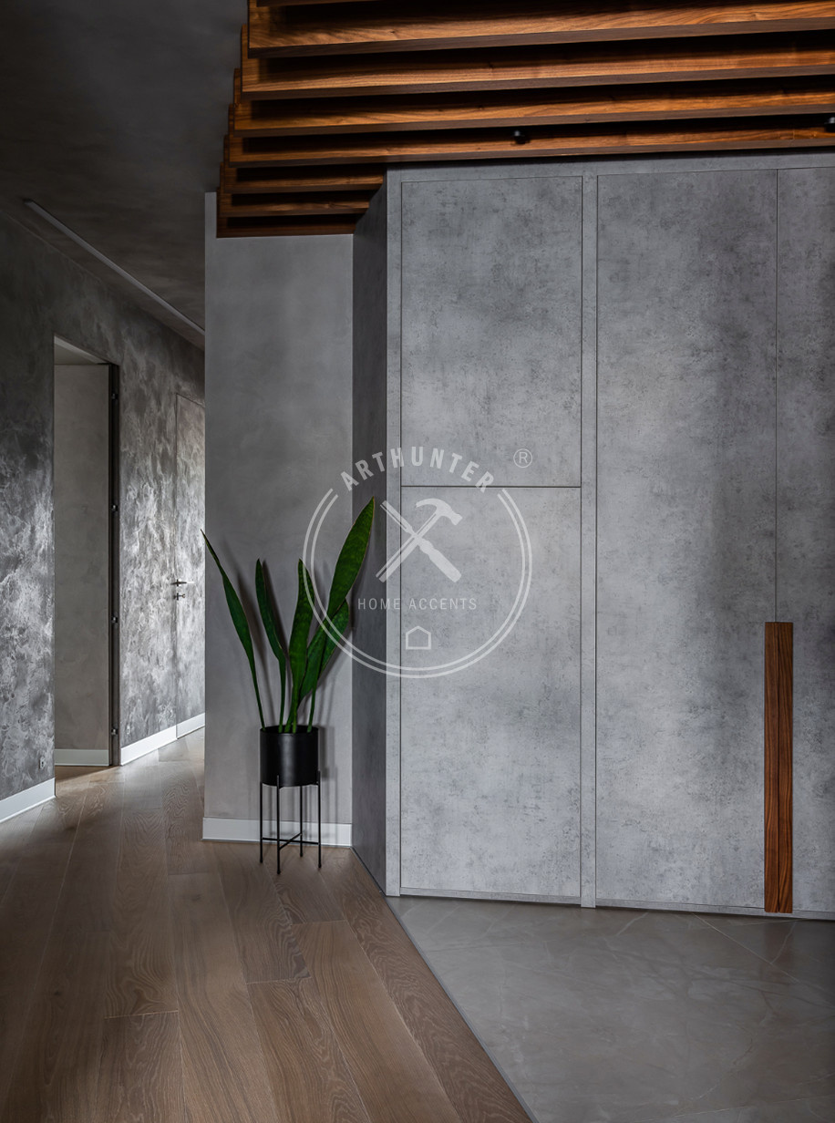 Шкаф в прихожей