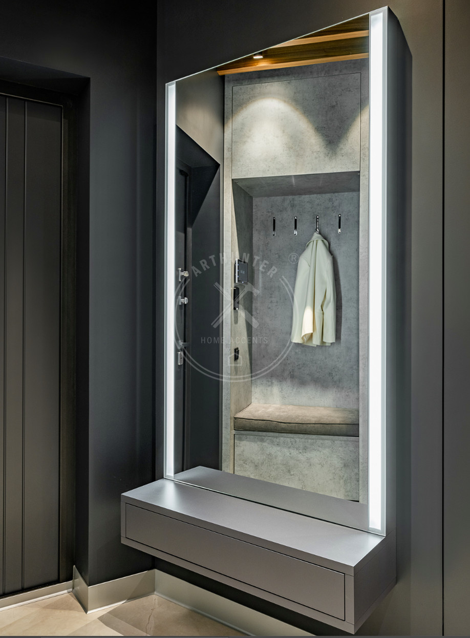 Зеркало в прихожей