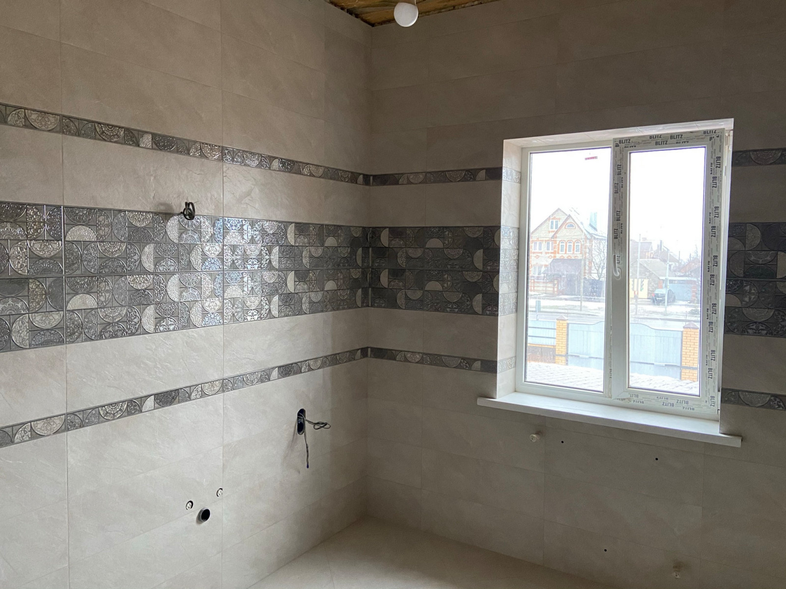 Укладка керамогранита в ваной