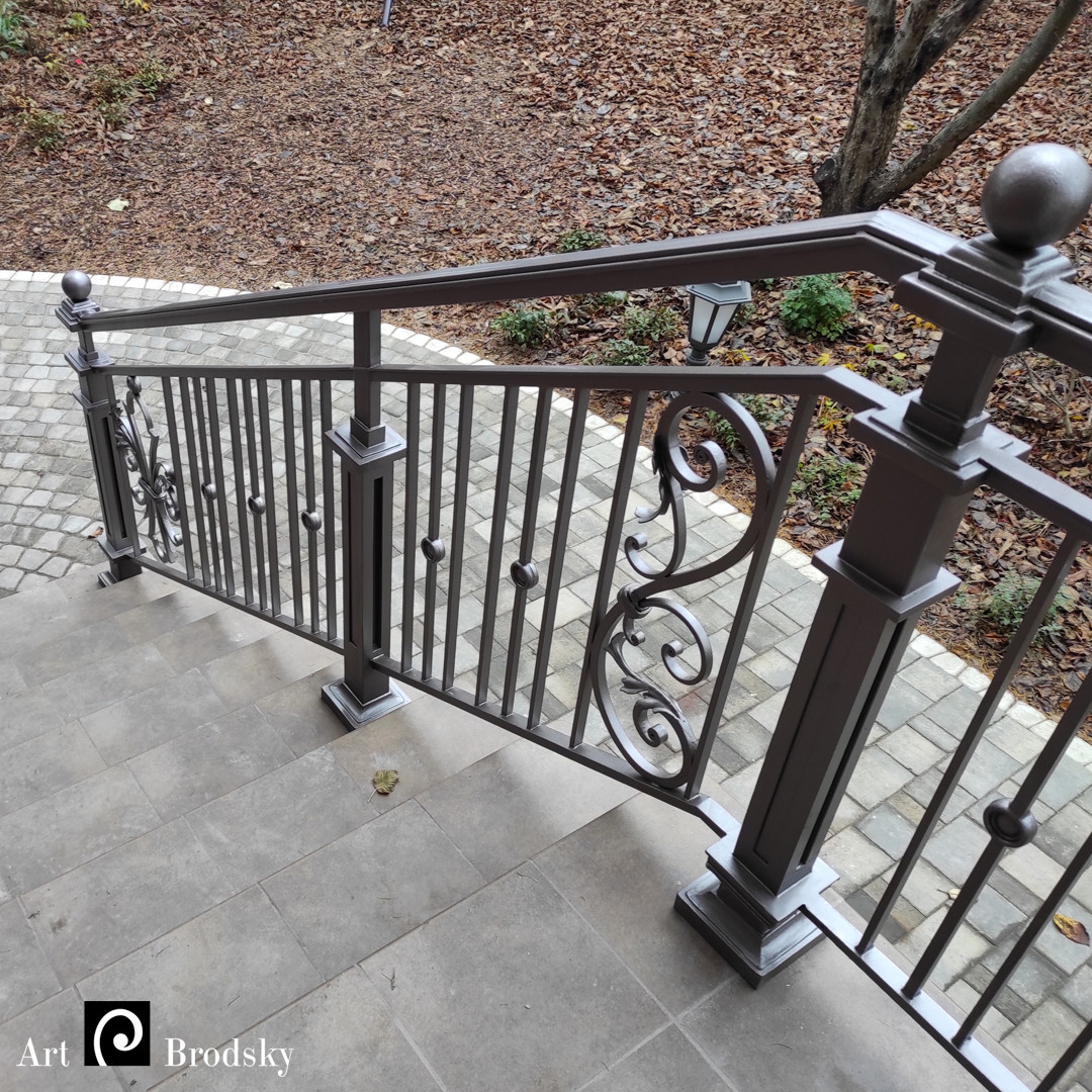 Перила для входной группы