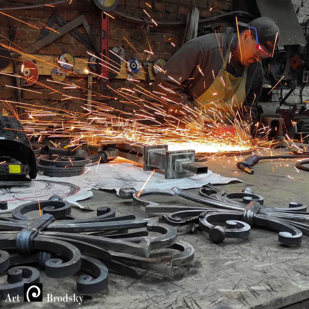 Перила для входной группы