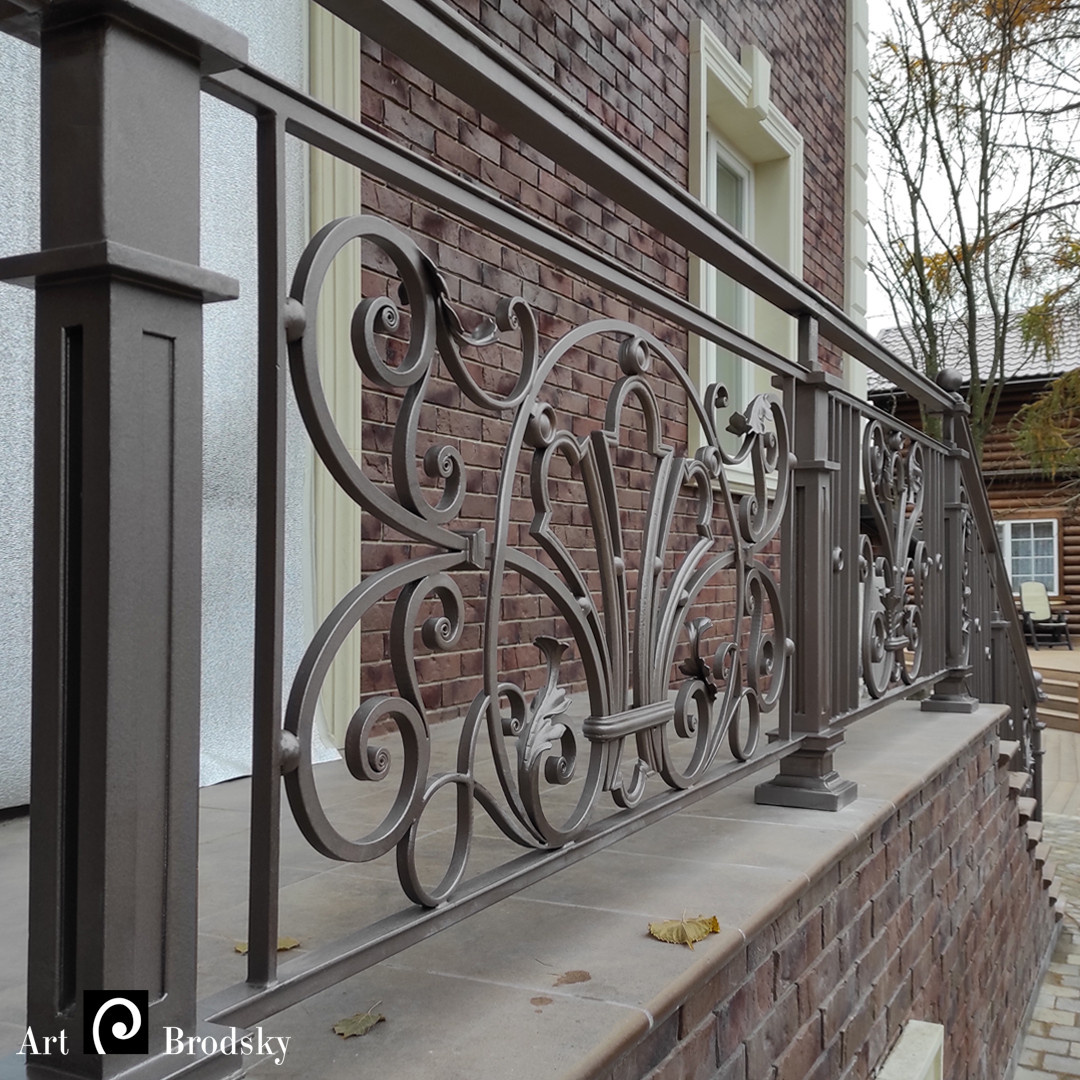 Перила для входной группы