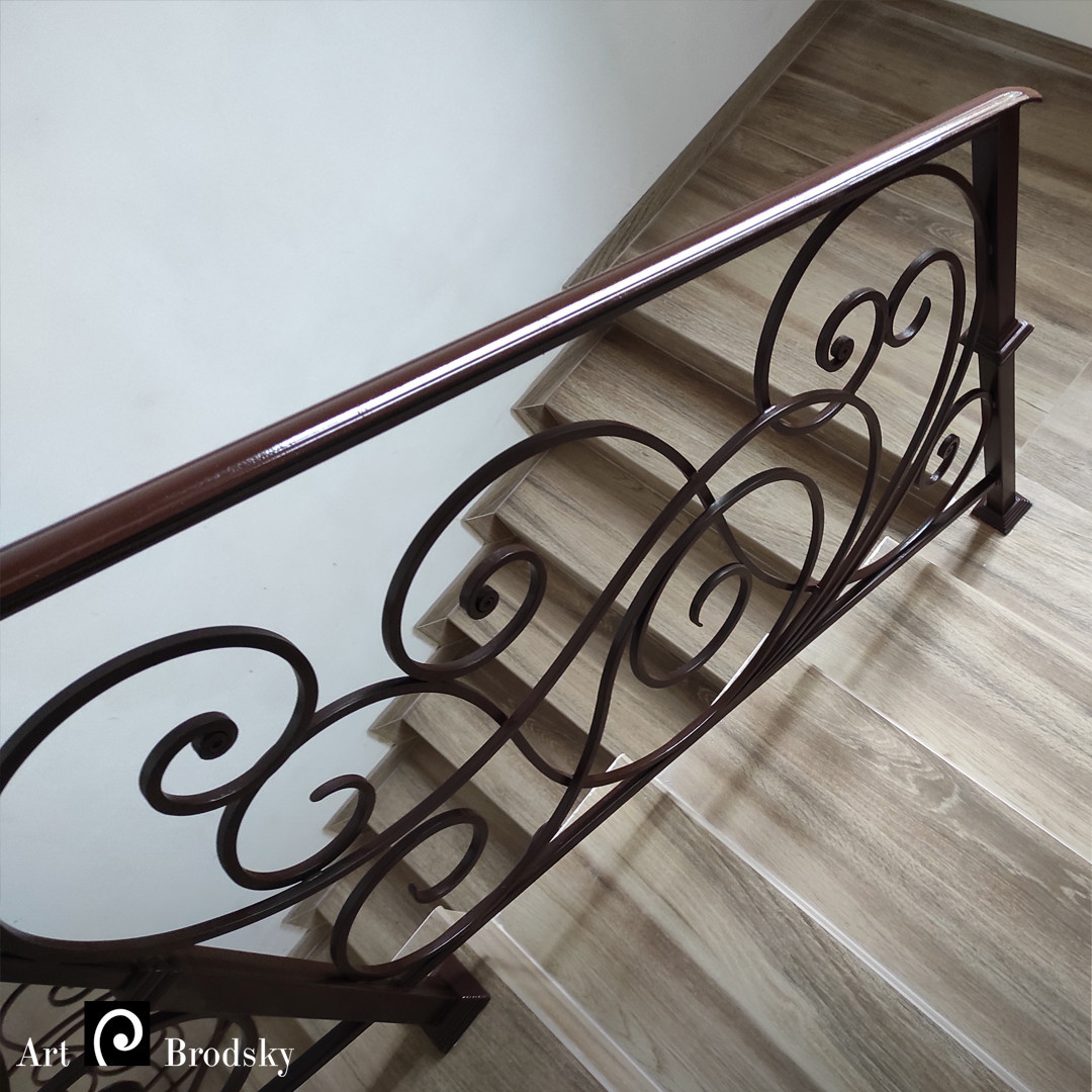 Легкие кованые перила для лестницы