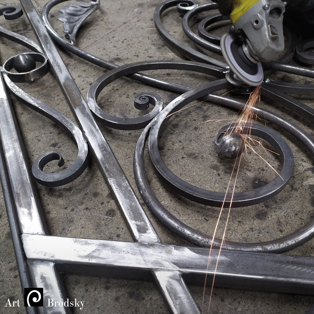 Перила в восточном стиле