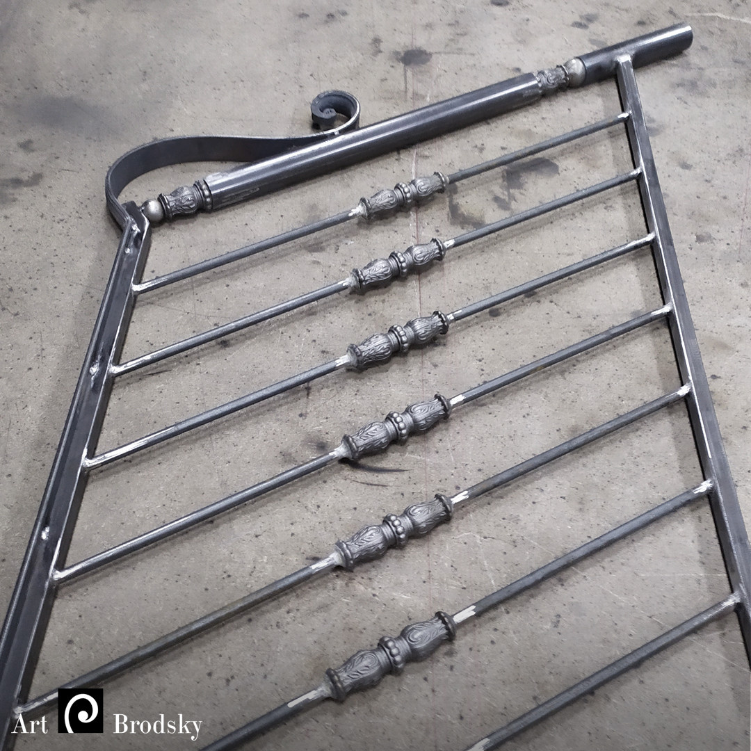 Обложка проекта: Перила из балясин