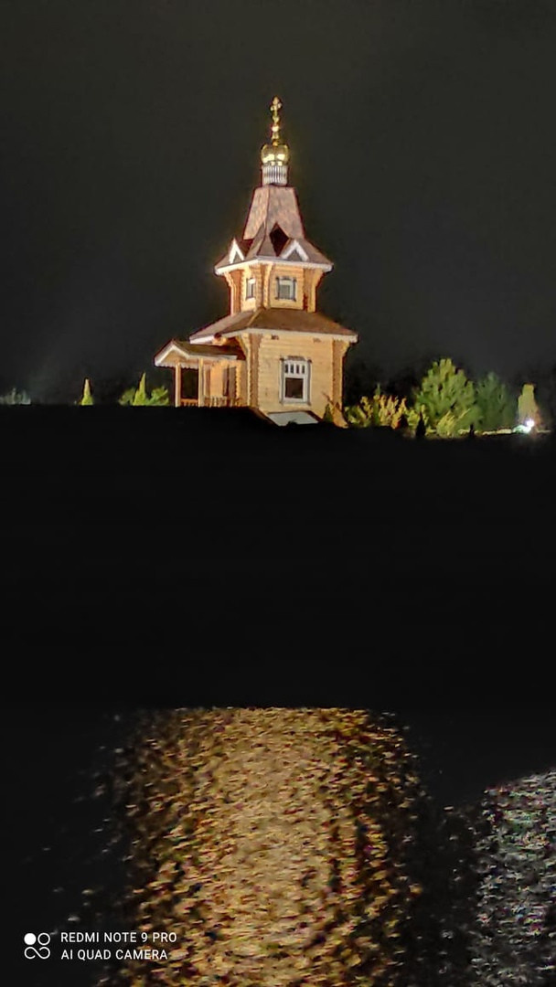 Подсветка часовни