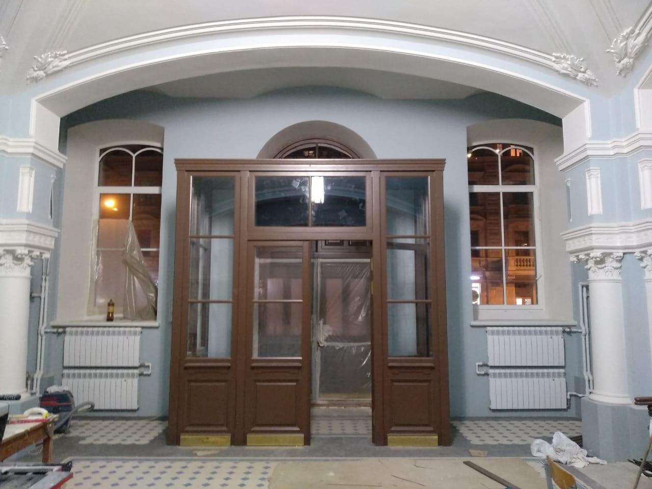 Двери входные исторические