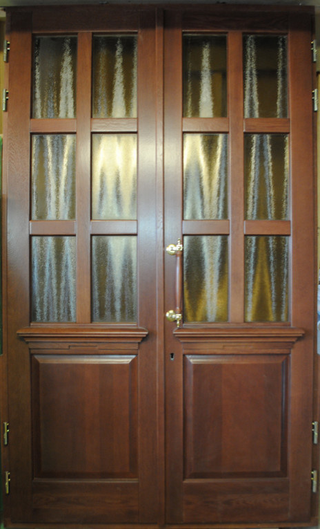 Двери входные