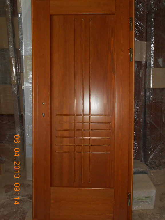 Двери входные