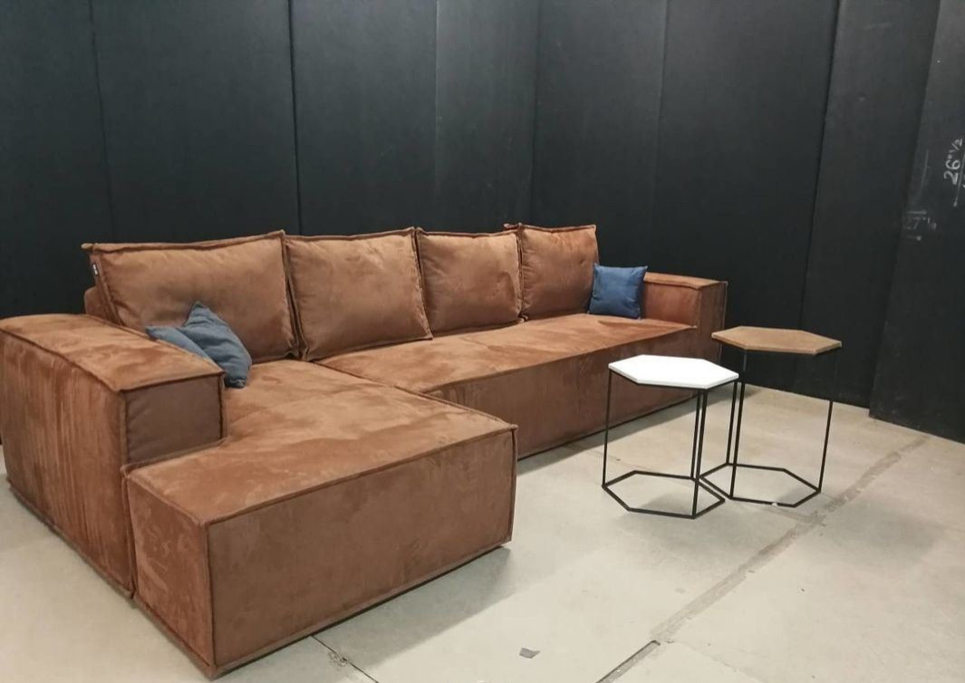 Дизайнерский диван в стиле LOFT