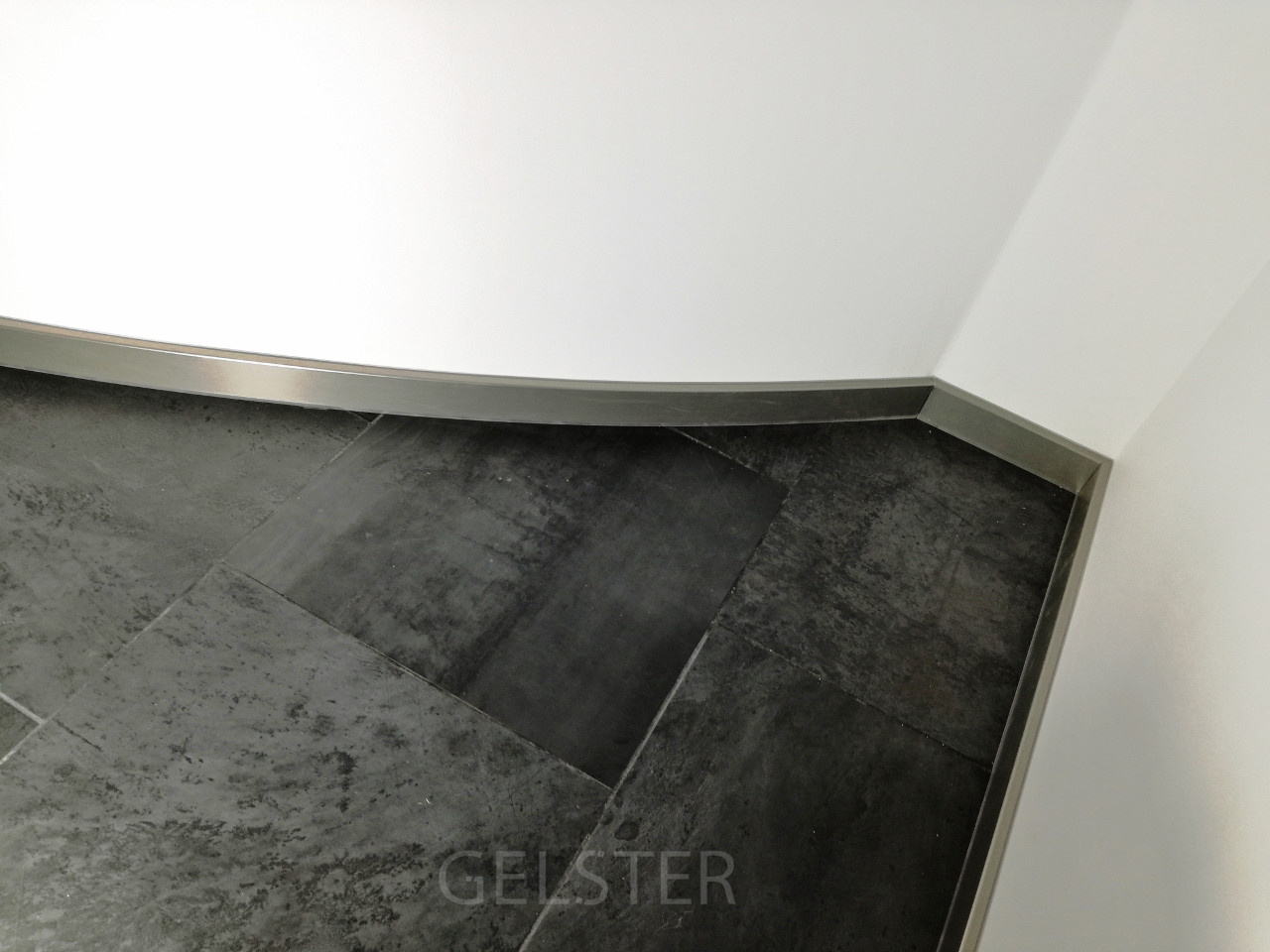 Плинтусы Dollken на объектах