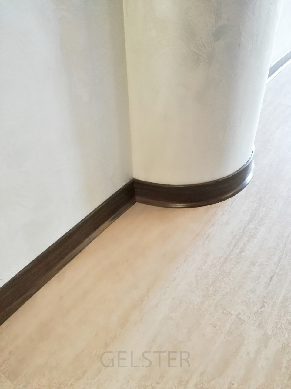 Плинтусы Dollken на объектах