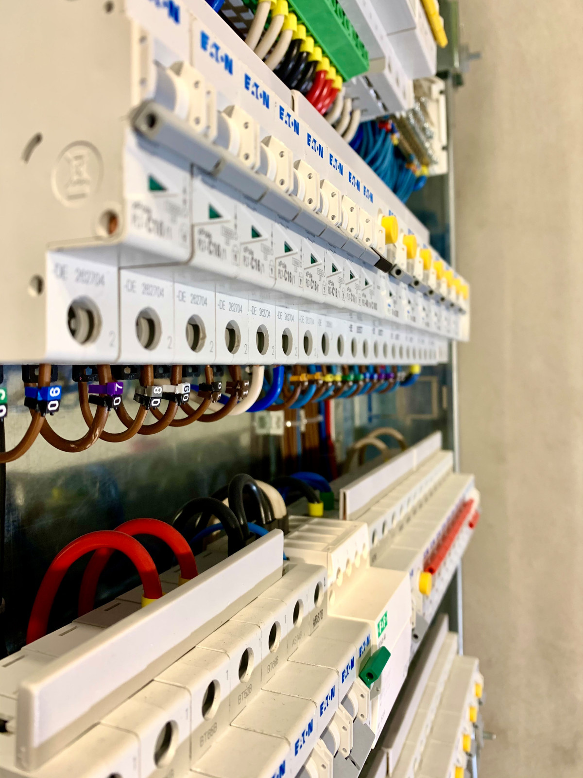 Электромонтажные работы