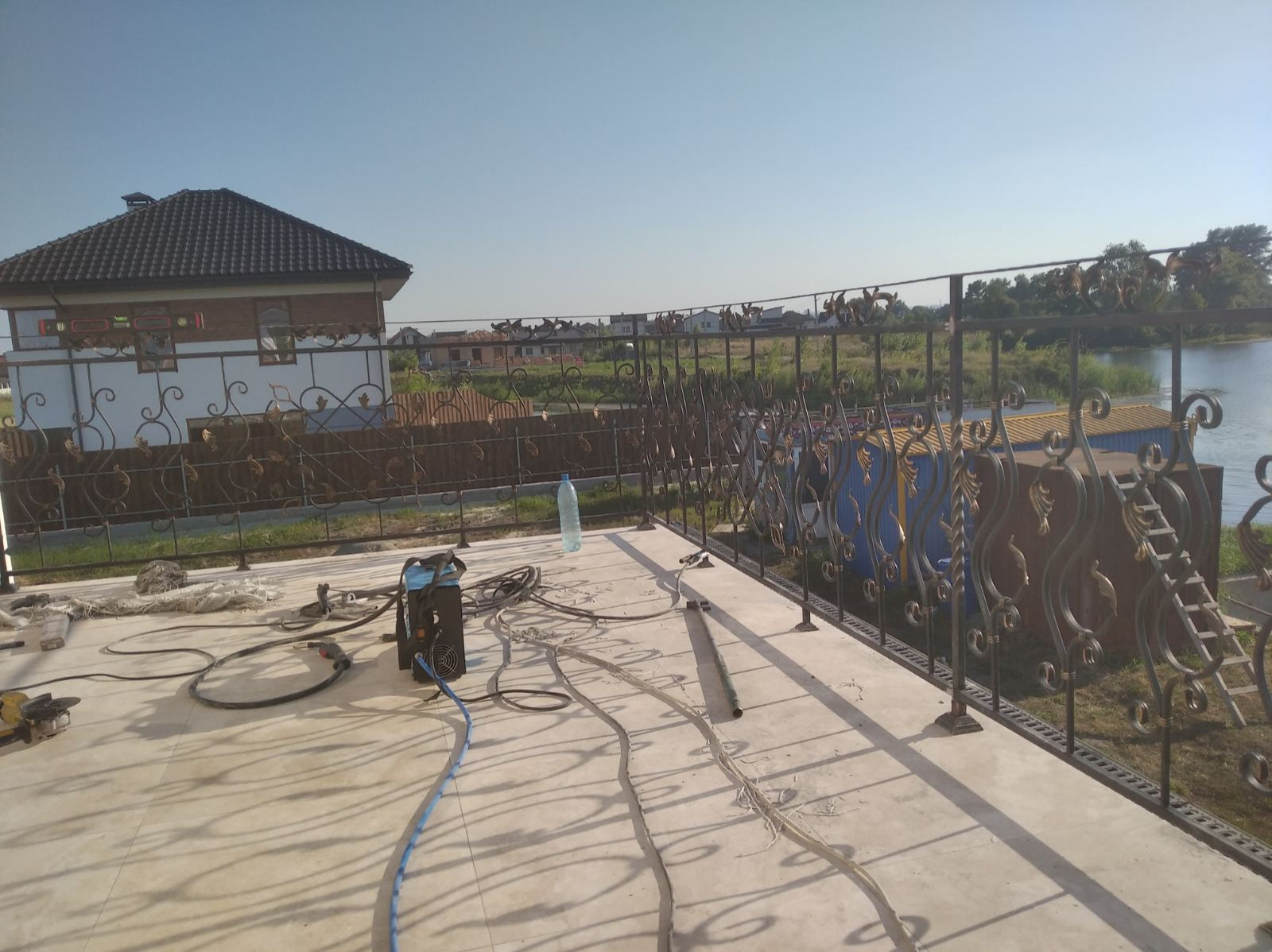 Кованое балконное ограждение