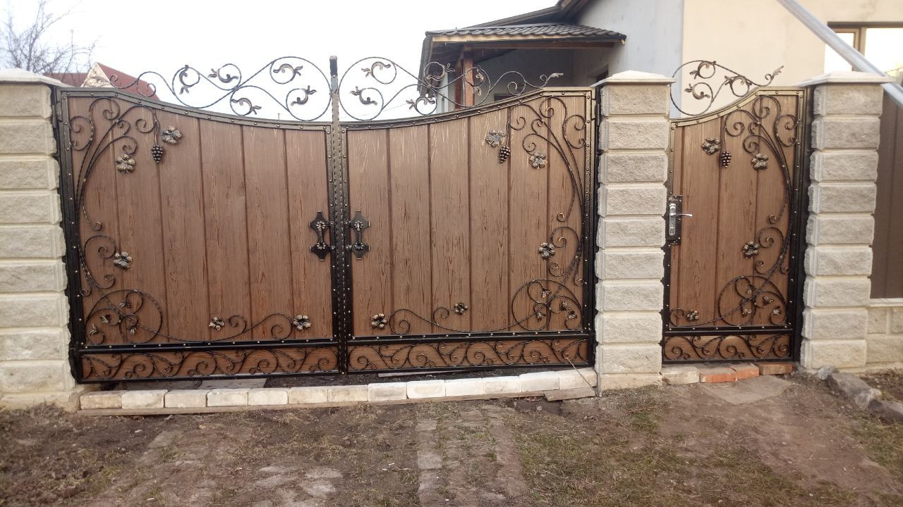Кованые ворота