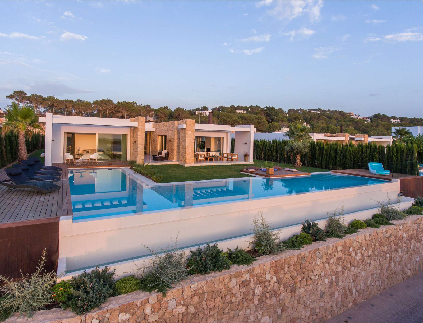 Вилла в Испании