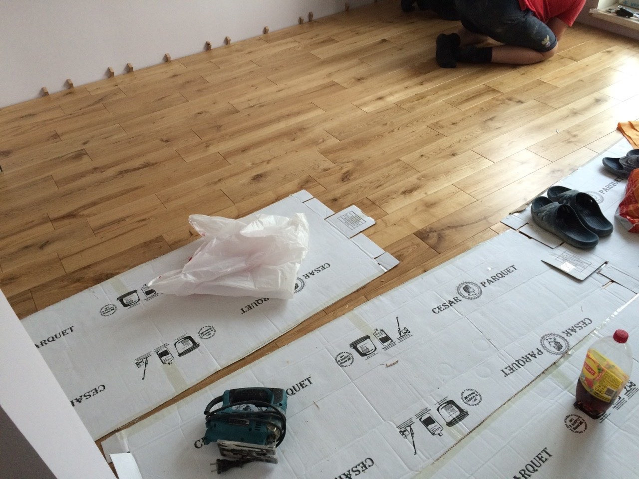 Как понять: Когда паркет менять, а когда — реставрировать