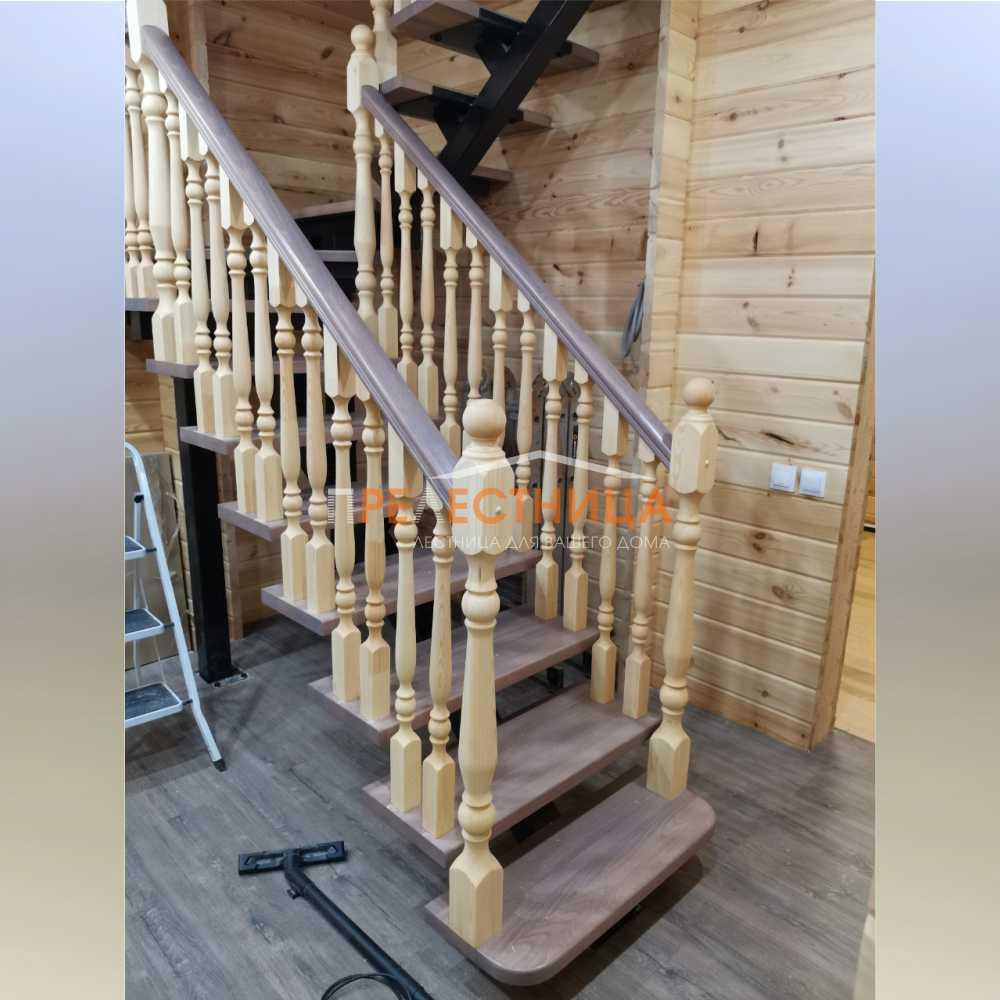 Лестница с деревянным ограждением Ассоль 41
