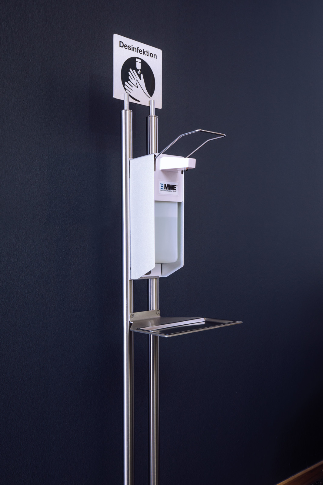 Диспенсер для антисептика, напольный. Материалы: латунь и нержавеющая сталь!