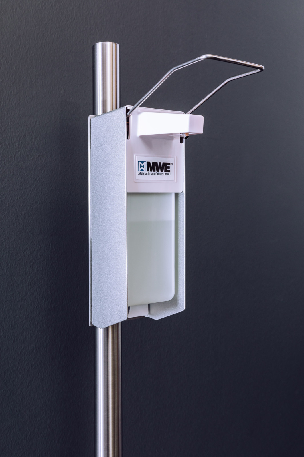 Диспенсер для антисептика, напольный. Материалы: латунь и нержавеющая сталь!