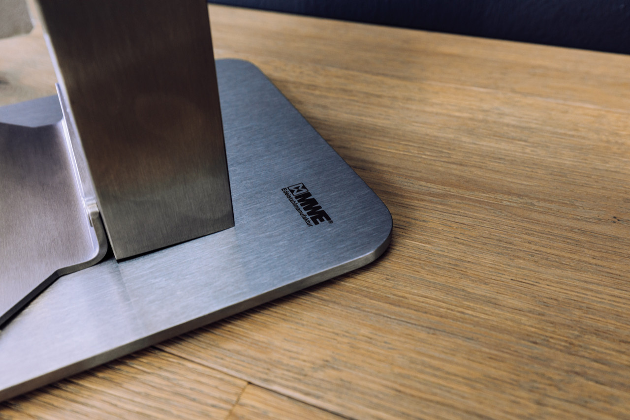 Диспенсер для антисептика, напольный. Материалы: латунь и нержавеющая сталь!