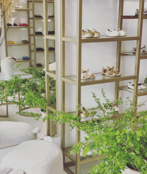 Pop-up store: Age of innocence