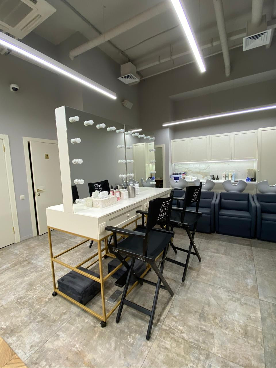 Fen Dry Bar
