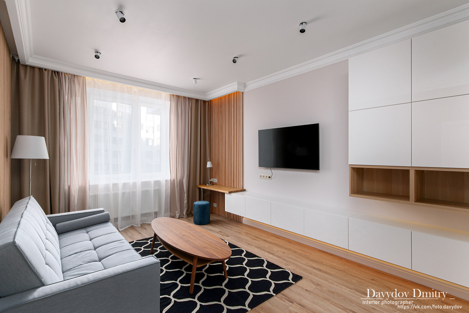 Интерьерная съемка квартиры на Свердловской наб. Санкт-Петербург.