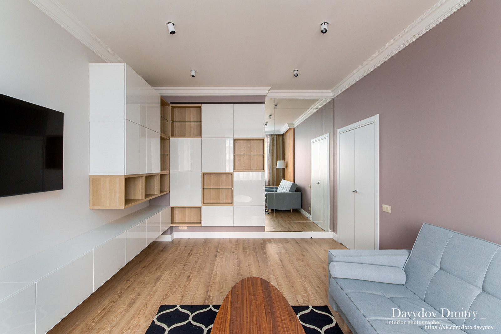 Интерьерная съемка квартиры на Свердловской наб. Санкт-Петербург.