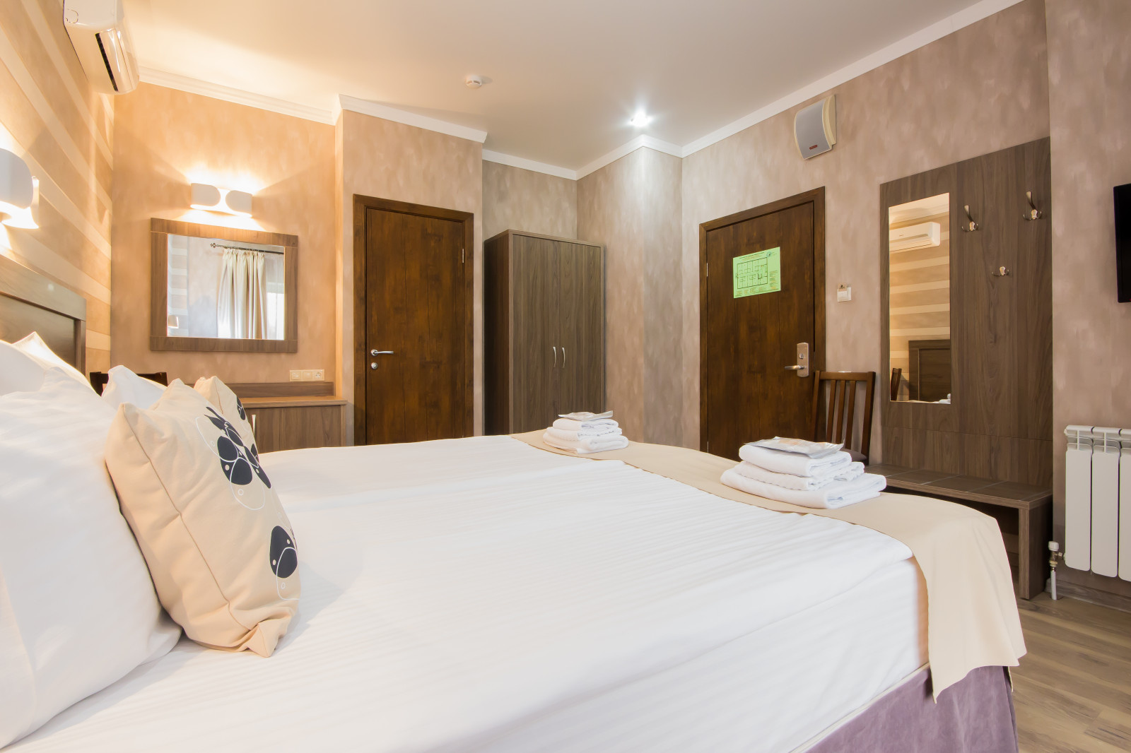 Гостиница 3* "Hemingway"