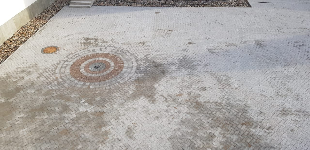 Мощение Александро-Свирского монастыря