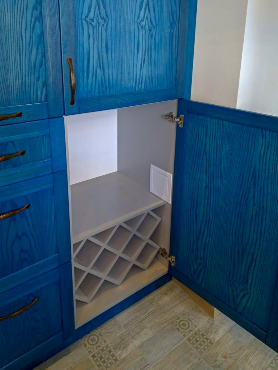 Кухня Шпон ясеня. Покрытие масло.