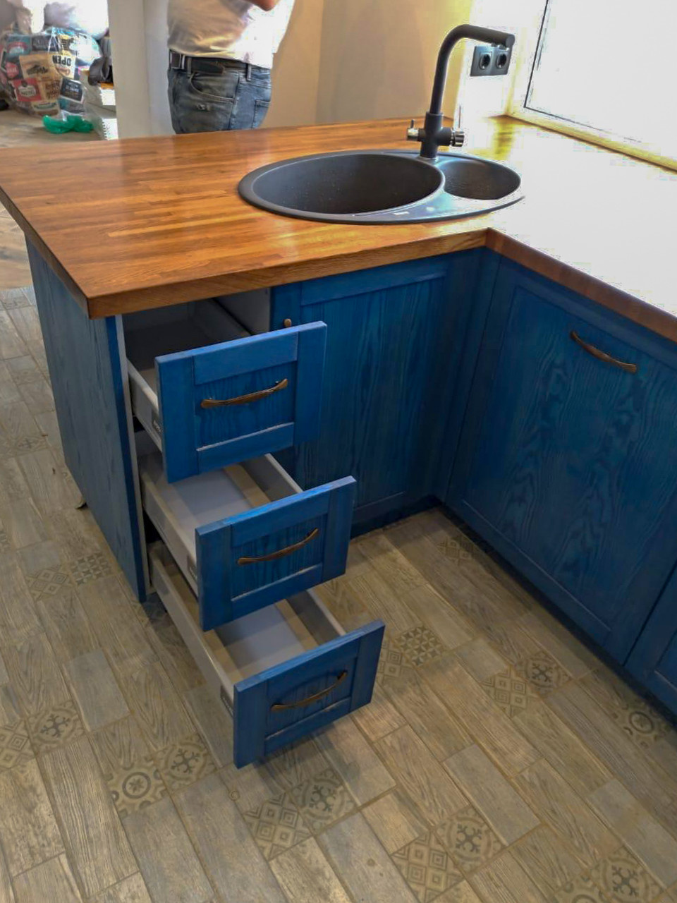 Кухня Шпон ясеня. Покрытие масло.