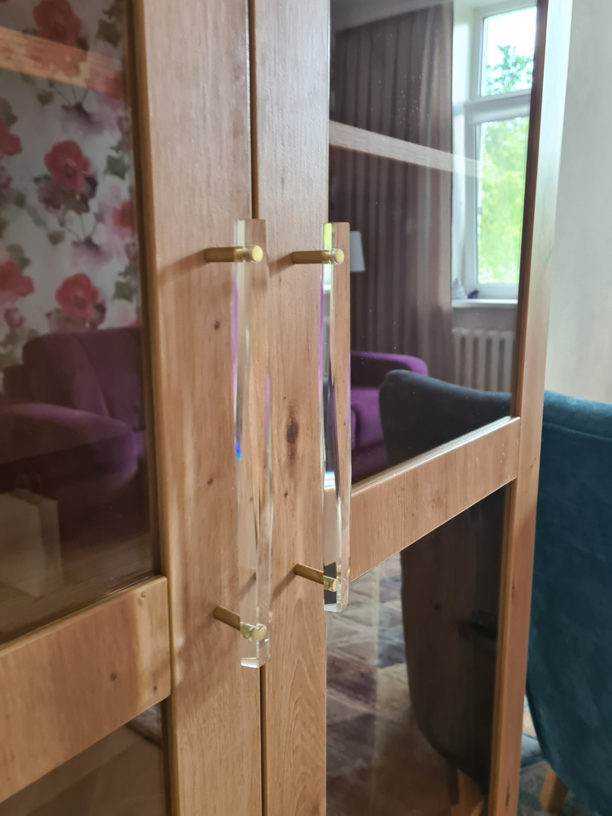 Комплект мебели: шкаф и TV-тумба