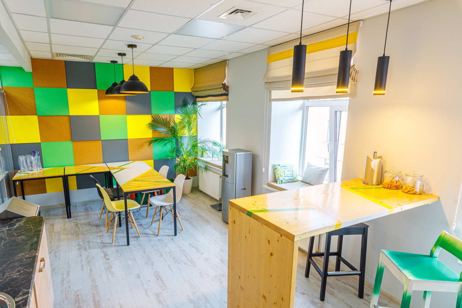 Кухня в офисе