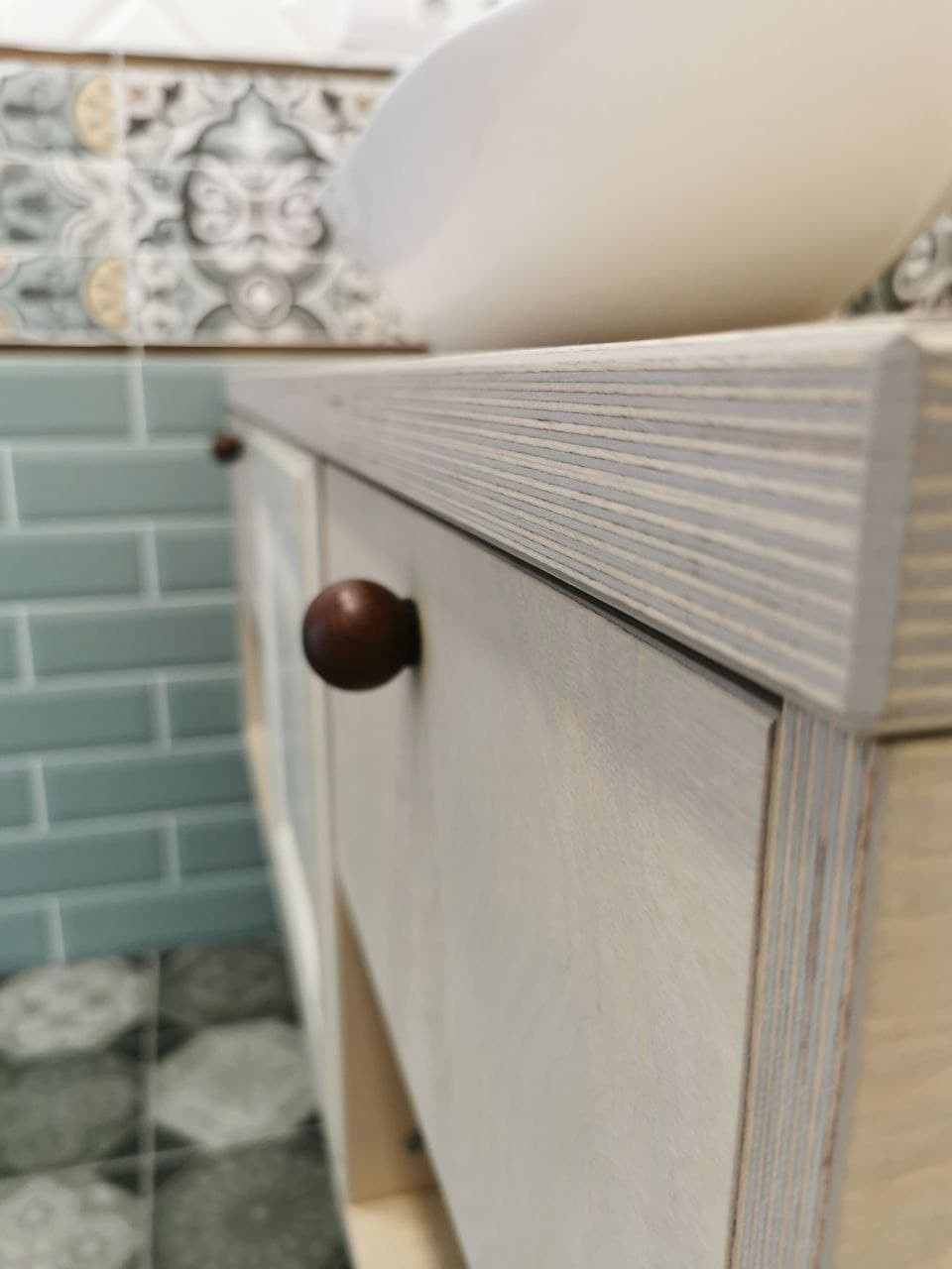 Тумба в ванную комнату