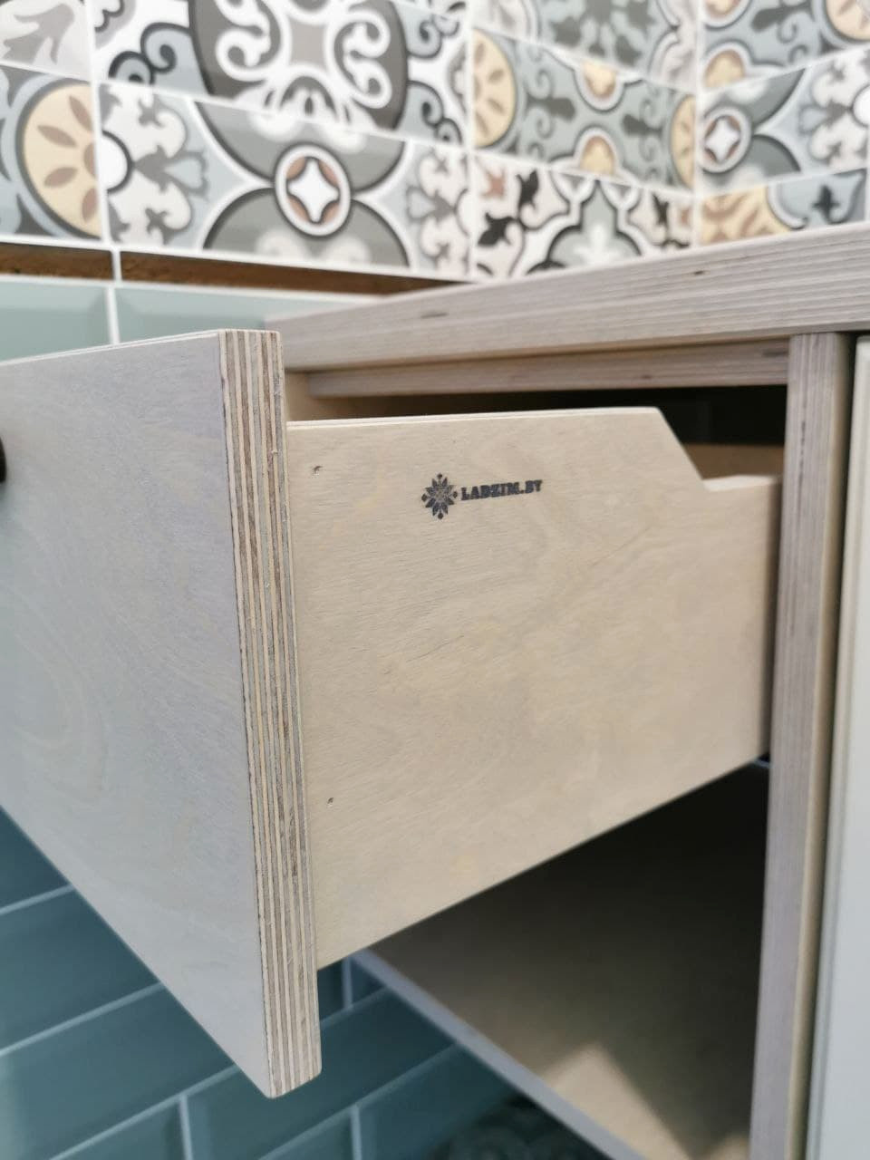 Тумба в ванную комнату