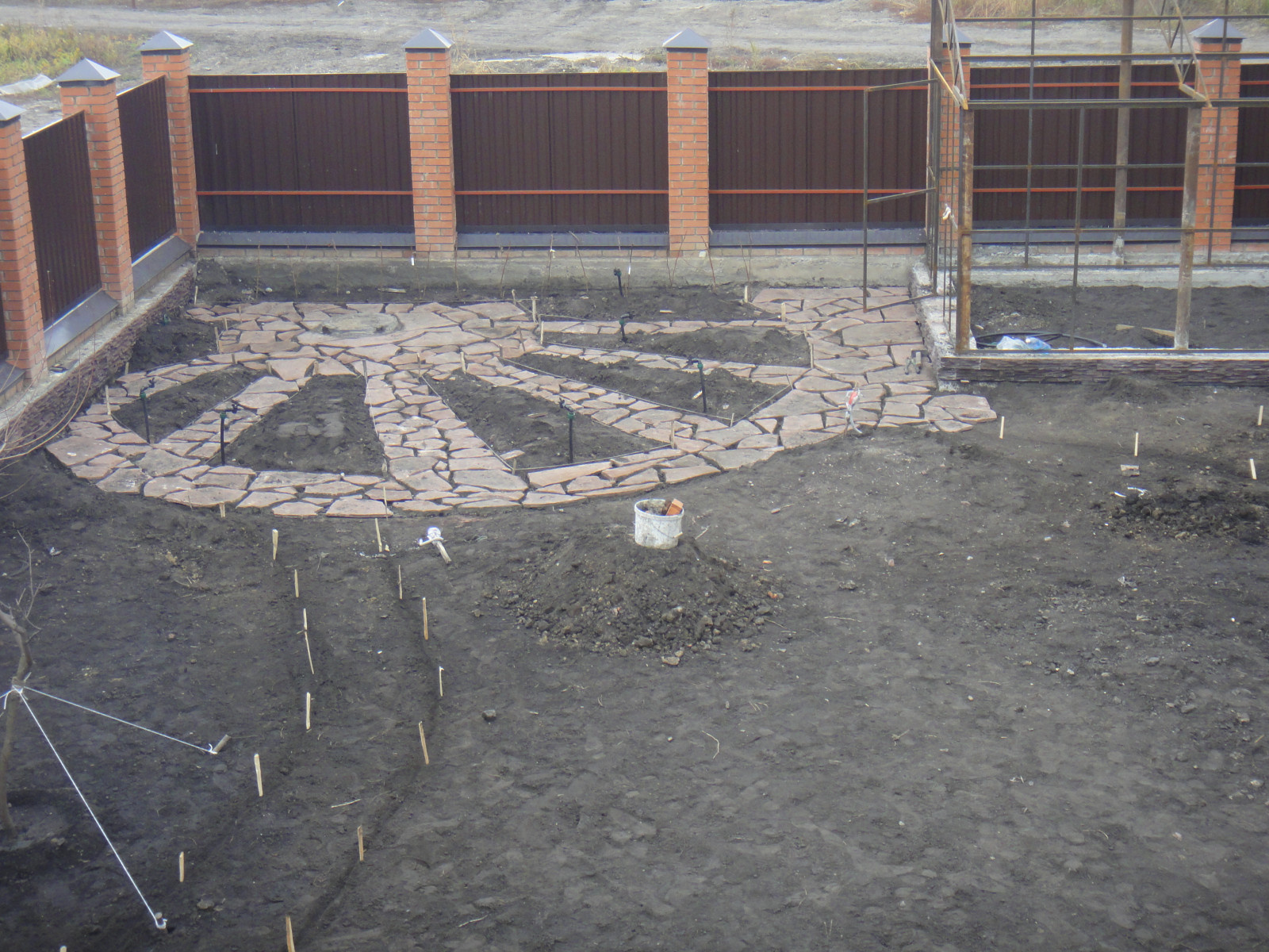 Ландшафтные работы и озеленение участка в Юрге