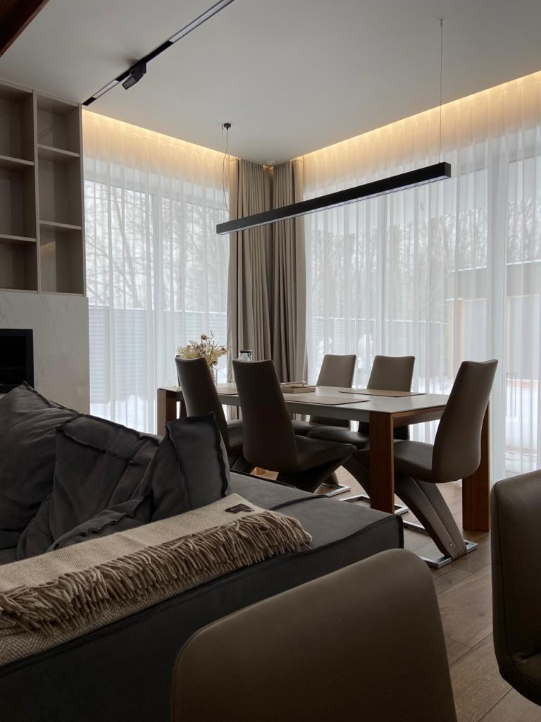 Дом молодого мужчины