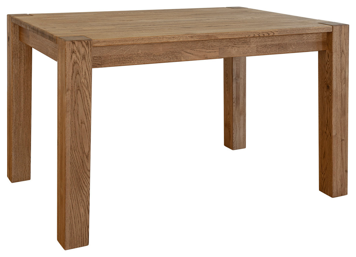 Столы и стулья