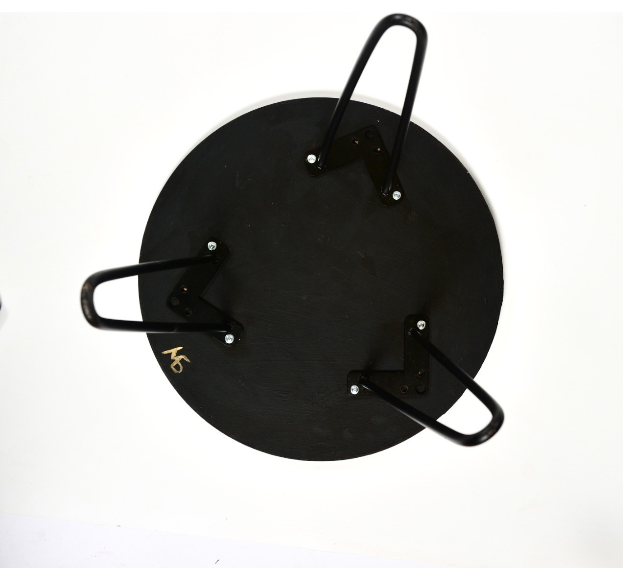 Обложка проекта: Столики на заказ ручная работа